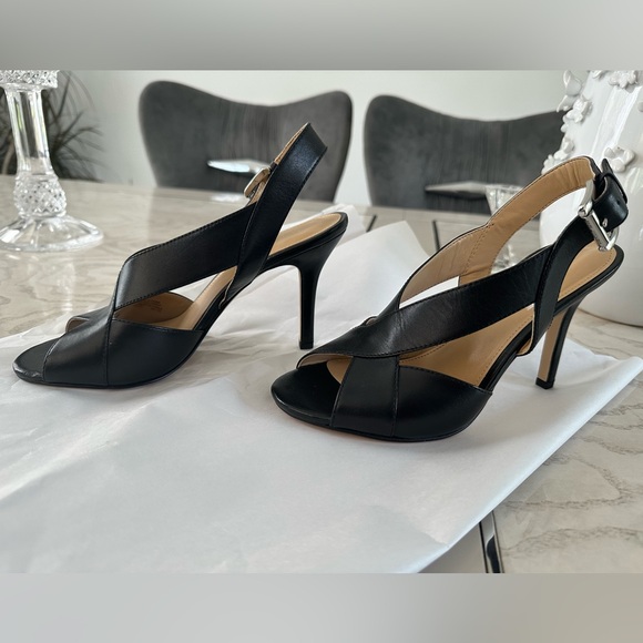 New Black Michael Kors Heels - Picture 2 of 5